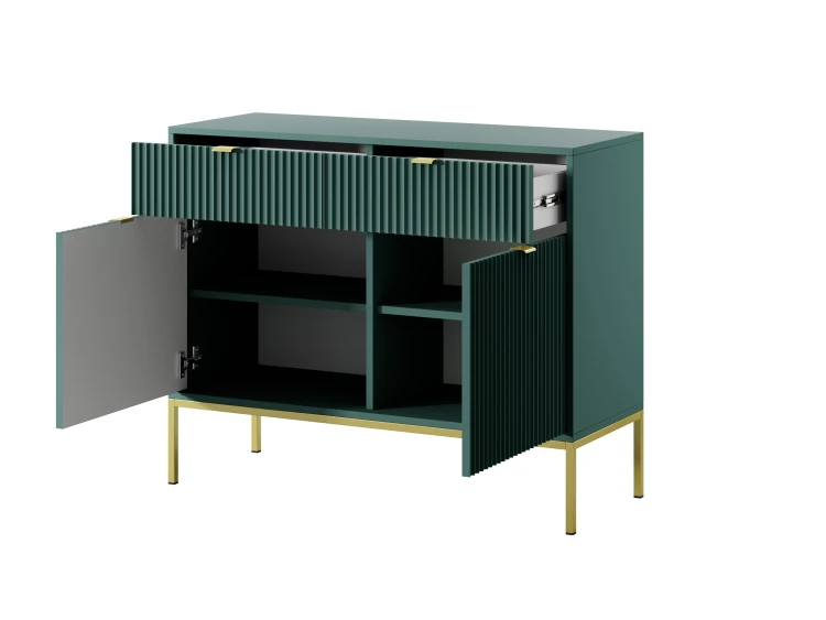Piaski 23 08 09 Nova 6 Labrador zloty otwarte biale tlo.jpg